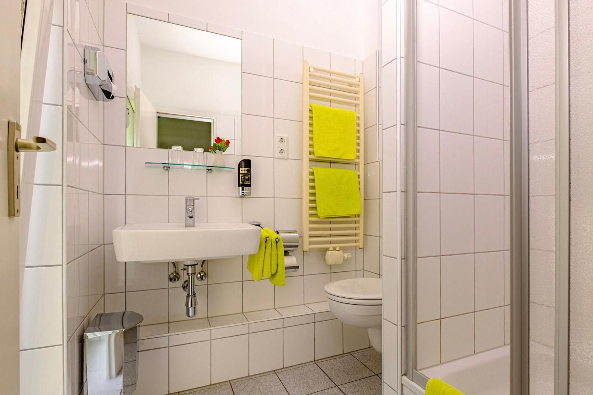 Also-Hotel An Der Hardt Wuppertal Ruang foto