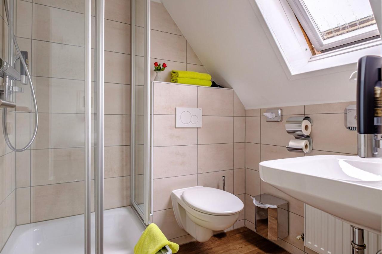 Also-Hotel An Der Hardt Wuppertal Bagian luar foto